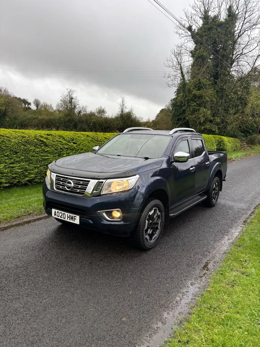 2020 Nissan Navara - Image 3