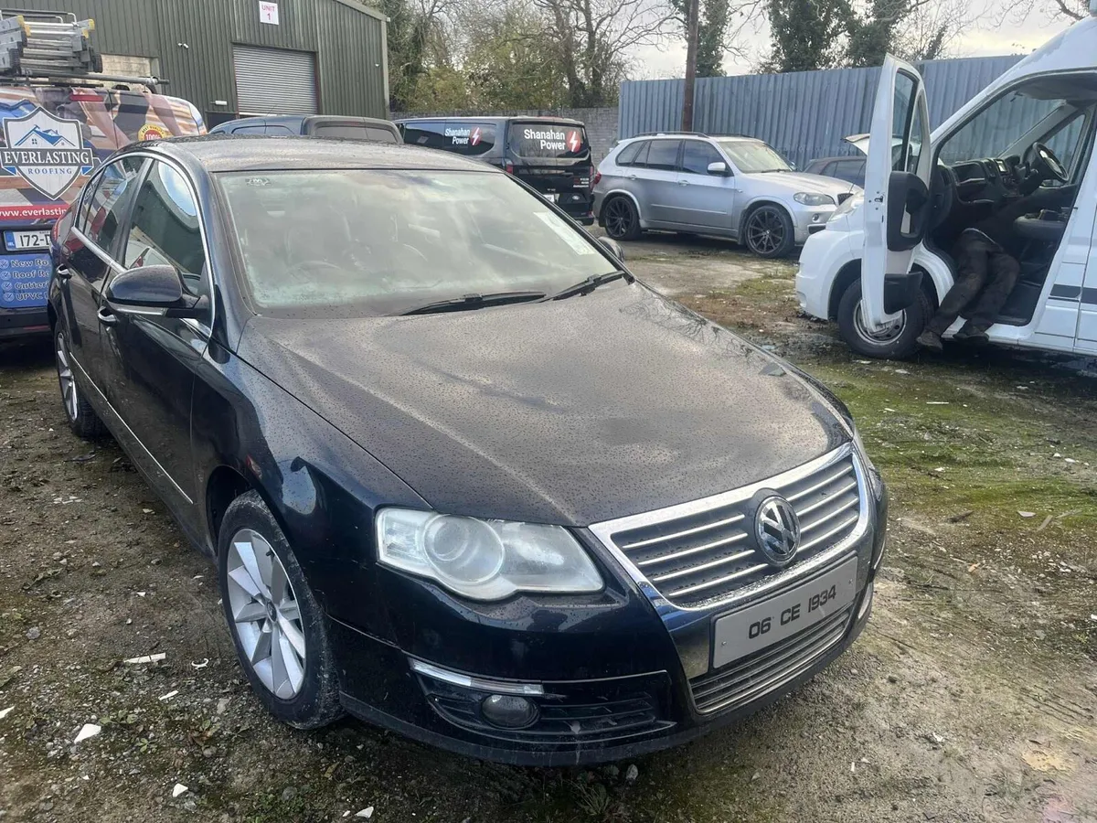 Breaking insignia crv passat dispatch ford connect - Image 4