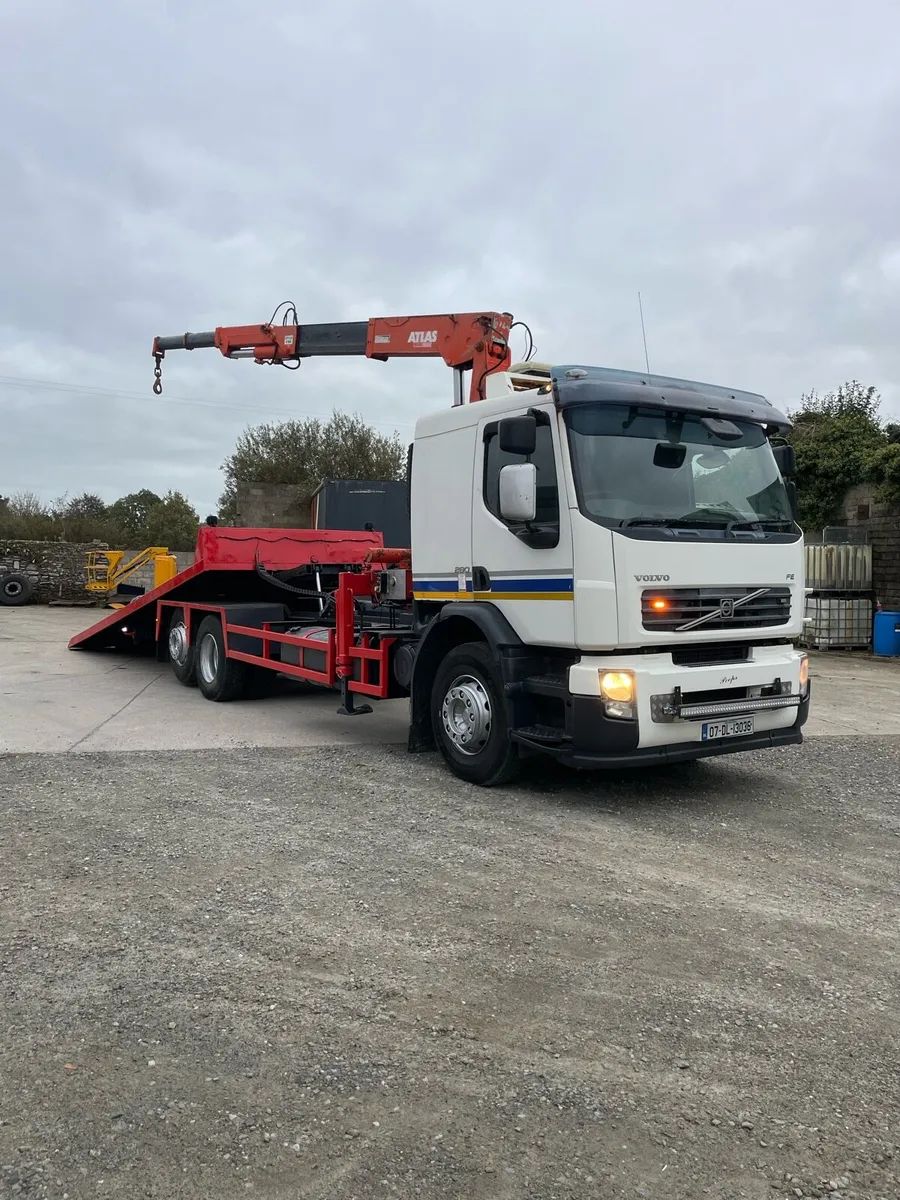 Volvo Tilt and slide hiab crane - Image 3