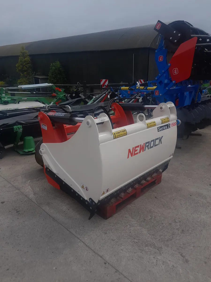 Newrock Sheer grabs, Tams approved - Image 3