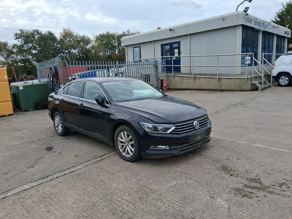 2015 VW PASSAT 1.6 diesel ( for parts only) - Image 3