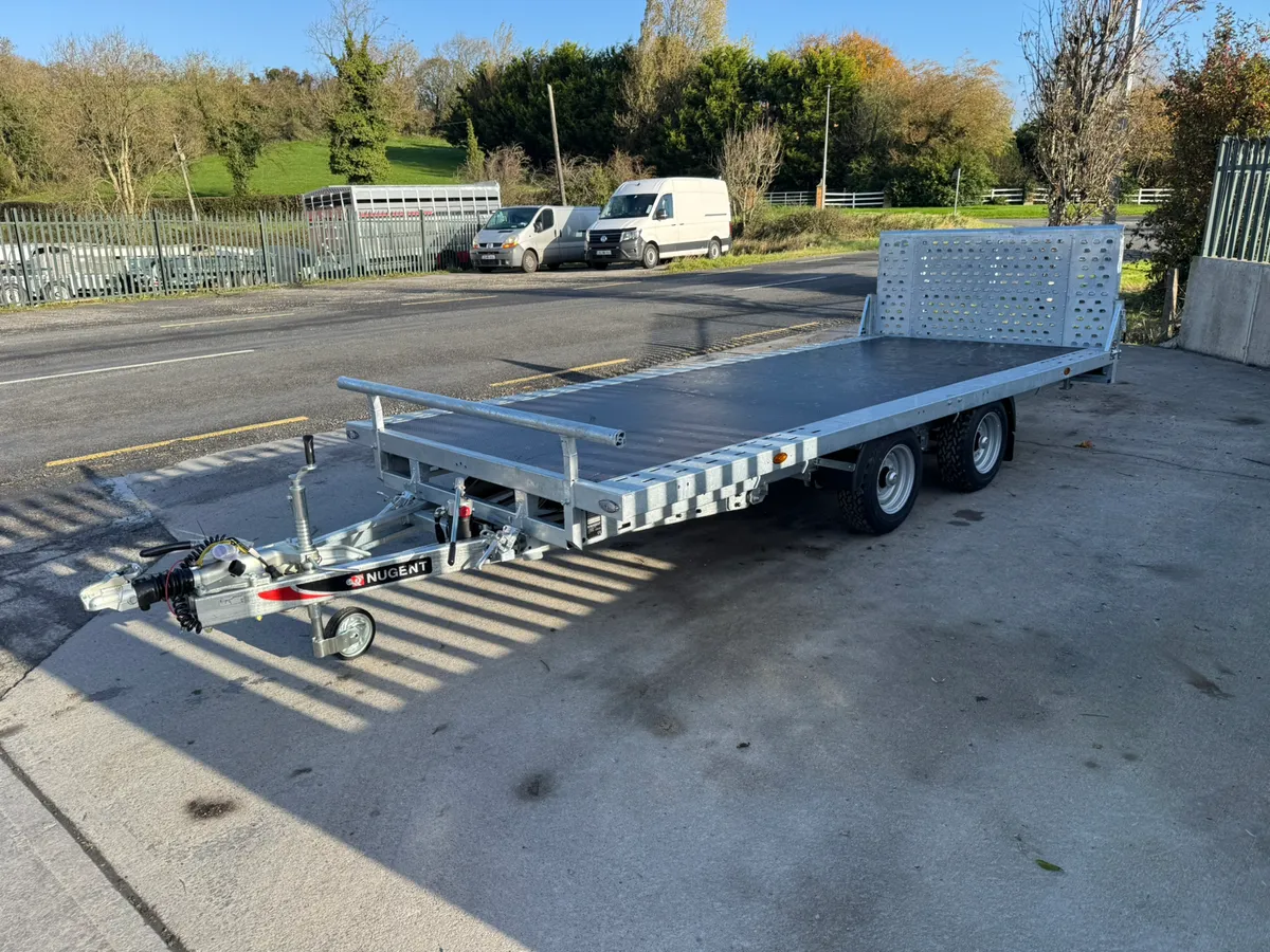 *** NUGENT 16FT TILT BED *** - Image 3