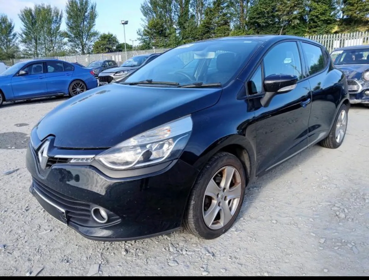 Breaking 2016 Renault Clio 1.2 - Image 2