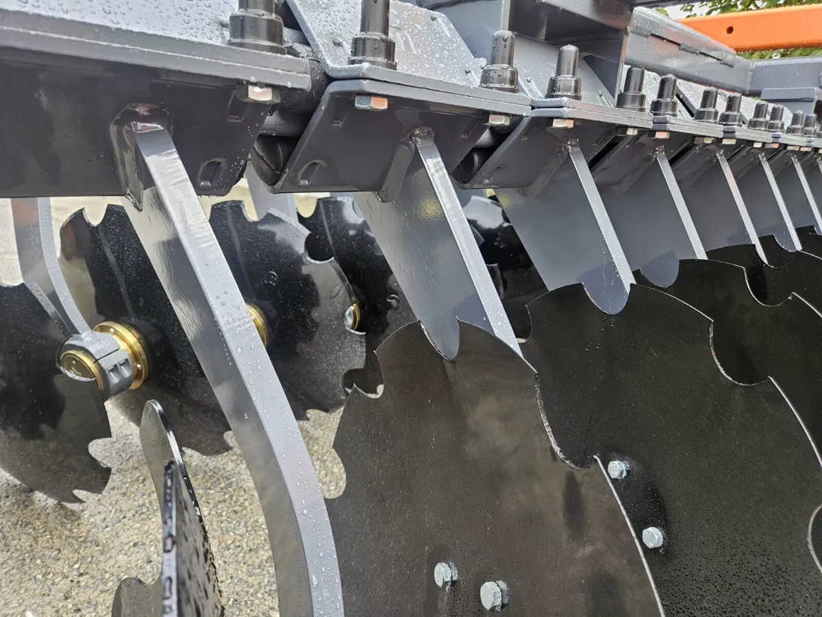 New 3m Mandam Disc Harrow - Image 4