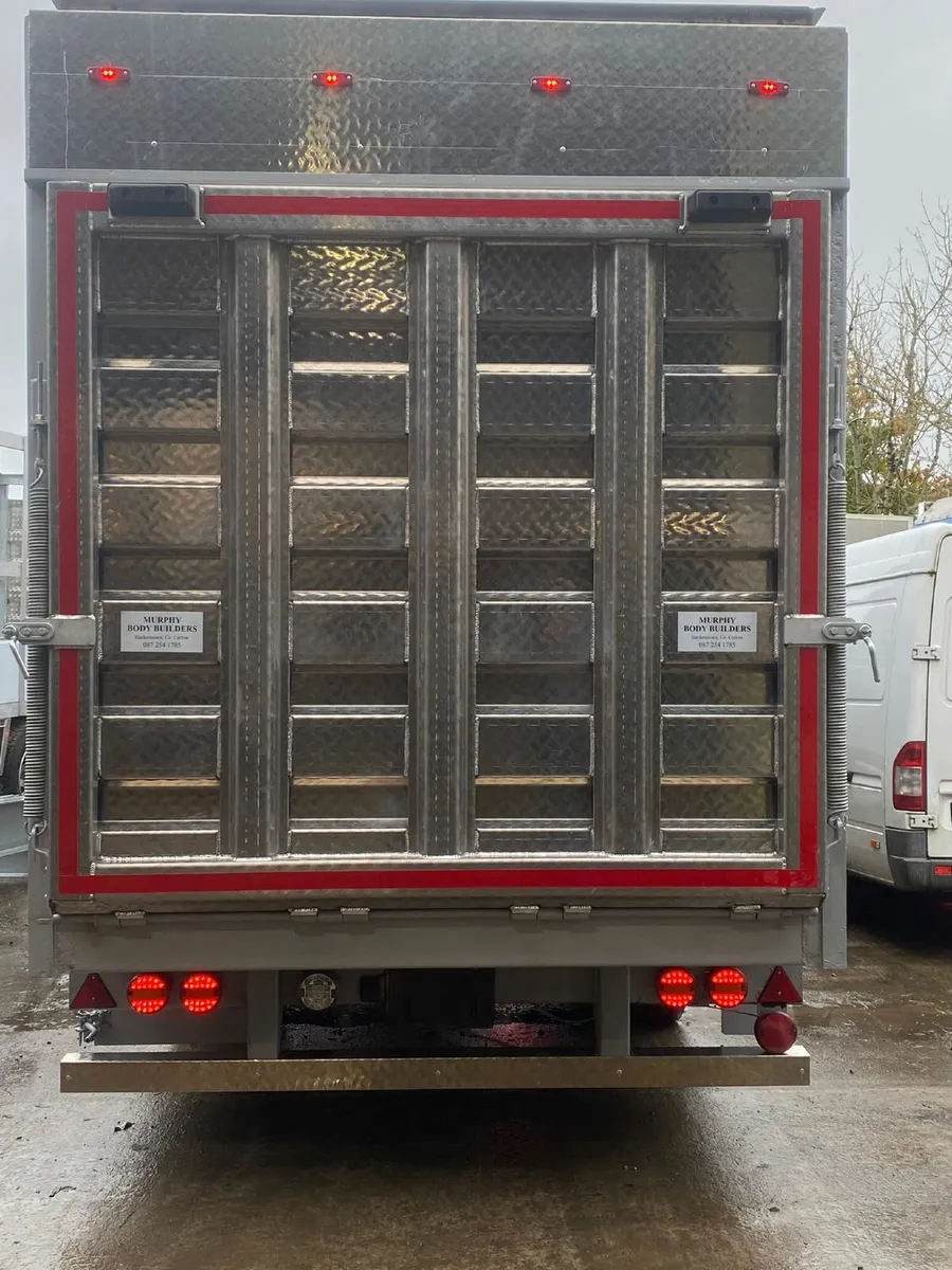 26ft Murphy Cattle Trailer - Image 4