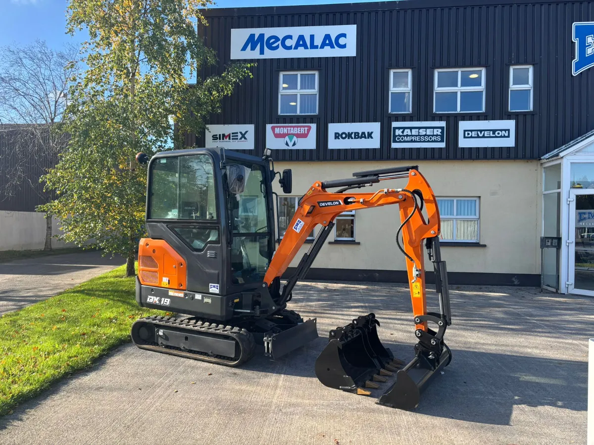 New Develon (Doosan) DX19-7 1.9 Ton Excavator - Image 3