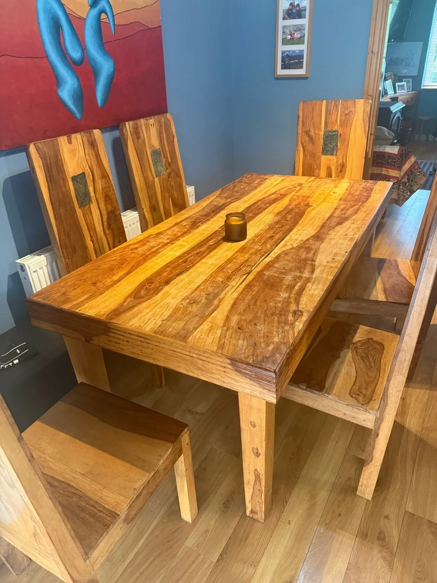 Kitchen dining table and six chairs - Image 2