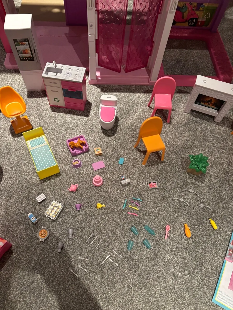 Barbie Dream House - Image 4