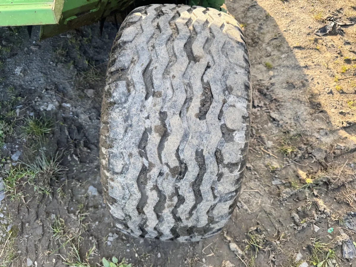 2018 Krone EC3201CV Trailed Mower - Image 4