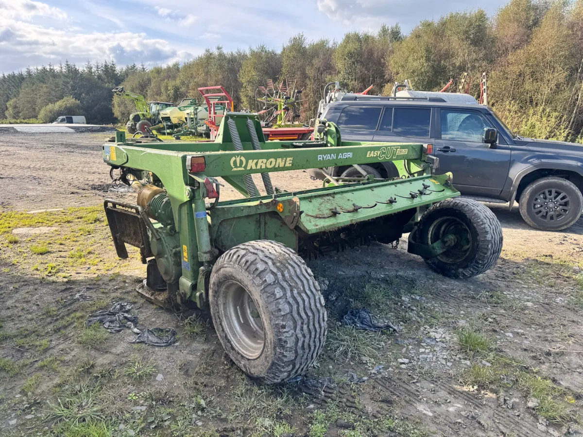 2018 Krone EC3201CV Trailed Mower - Image 2