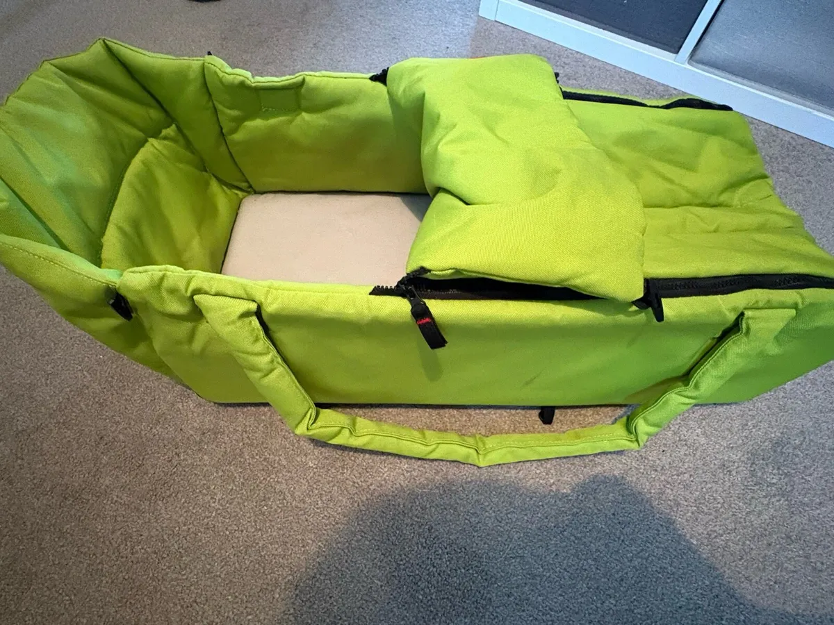 Phil&teds travel basinette - Image 1