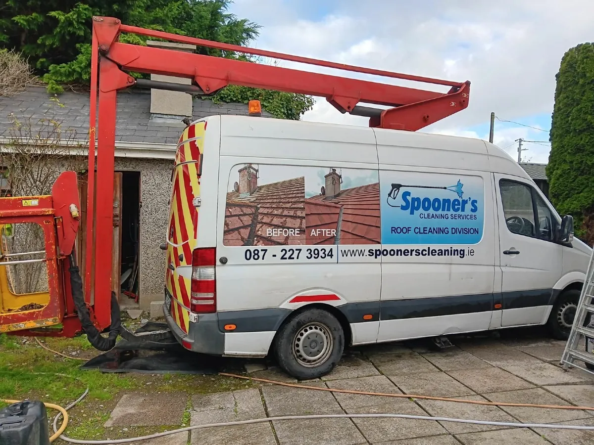 Mercedes Sprinter Cherry Picker 2014 - Image 4