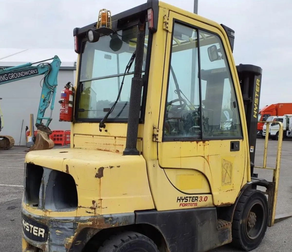2007 Hyster 3Tonne forklift EX MOD Low Hours - Image 3