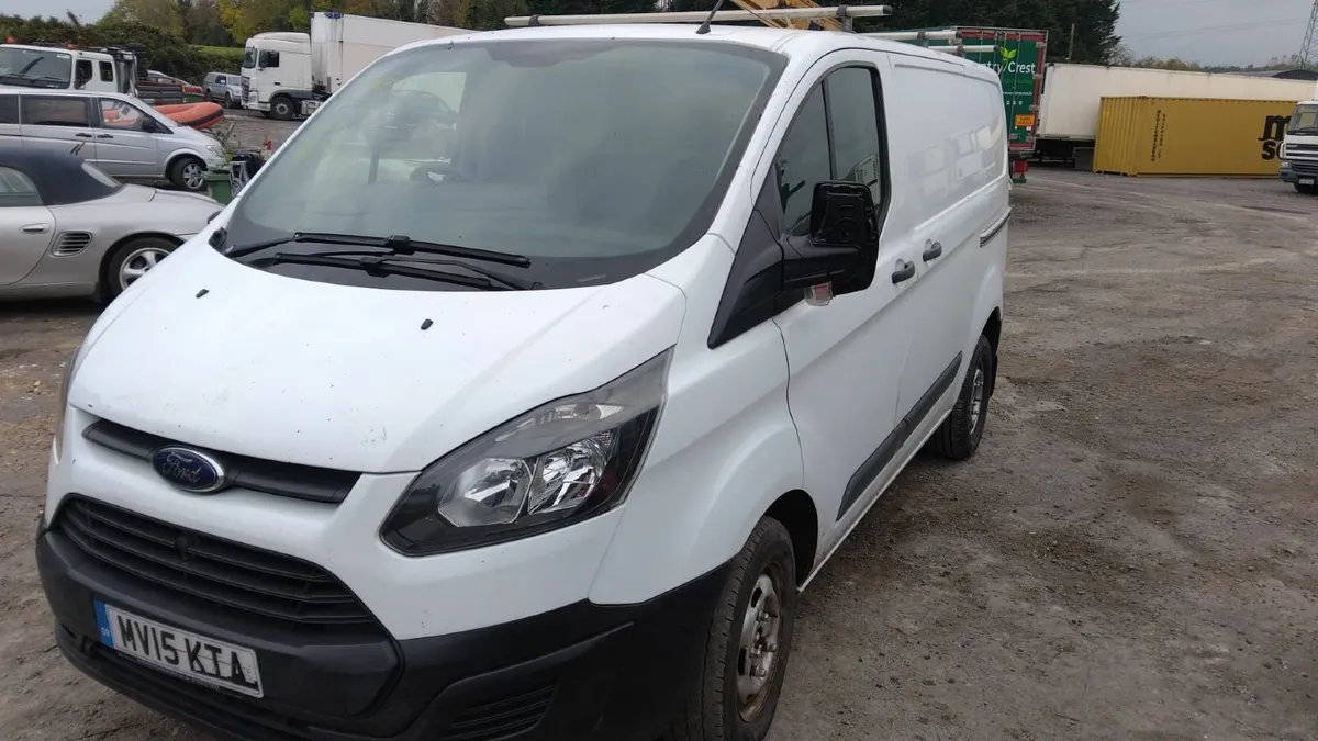 Ford Transit Custom 2015 - Image 2