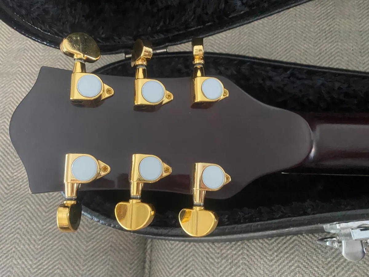 acoustic guitar - Image 2