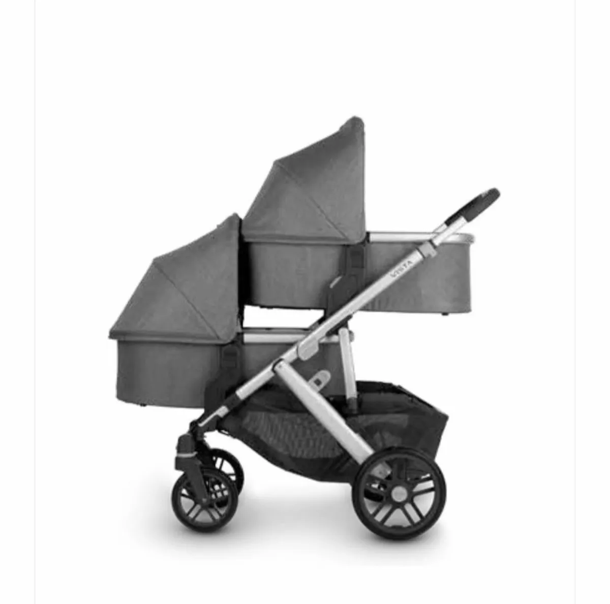 Twin Vista Uppa stroller with Bassinet - Image 3