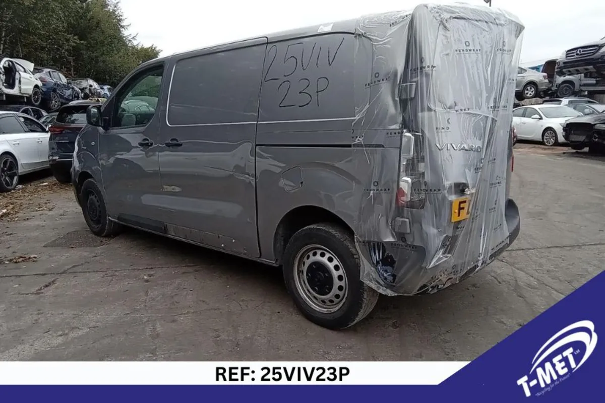 2022 VAUXHALL VIVARO BREAKING FOR PARTS - Image 4