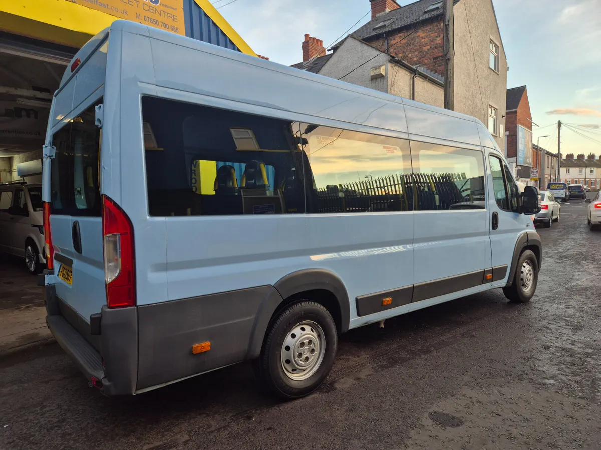 MINIBUS - Image 2