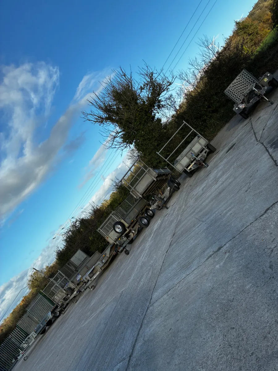 Large selection often new and used trailers - Image 2