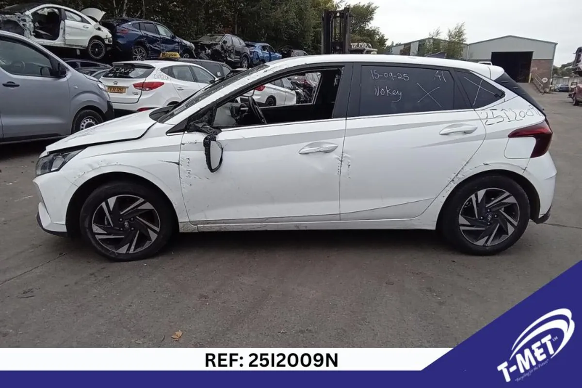 2022 HYUNDAI I20 BREAKING FOR PARTS - Image 3