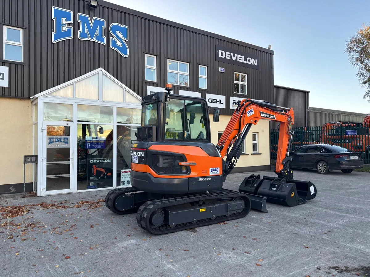 New Develon (Doosan) DX50Z-7 - Image 2