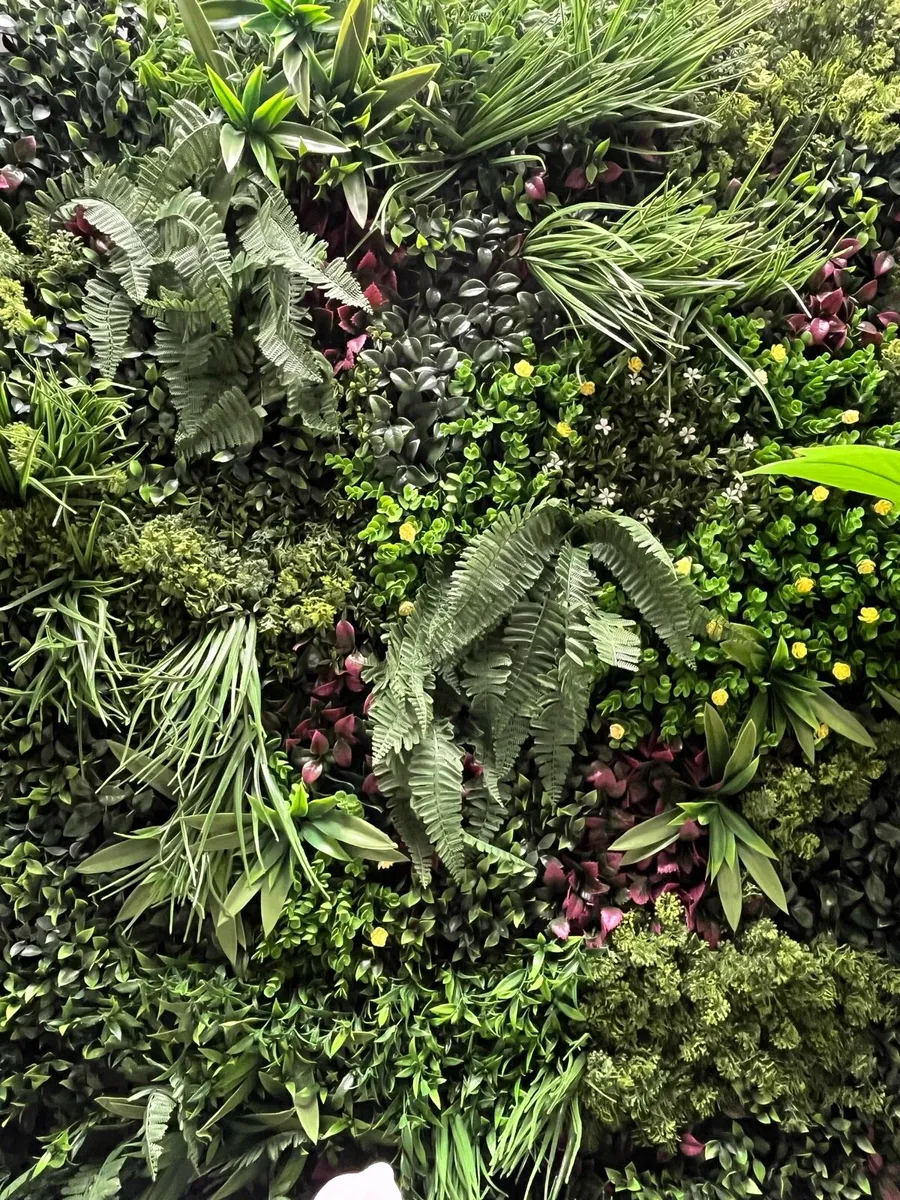 Artificial Wall Grass 1m x 1m - Image 2