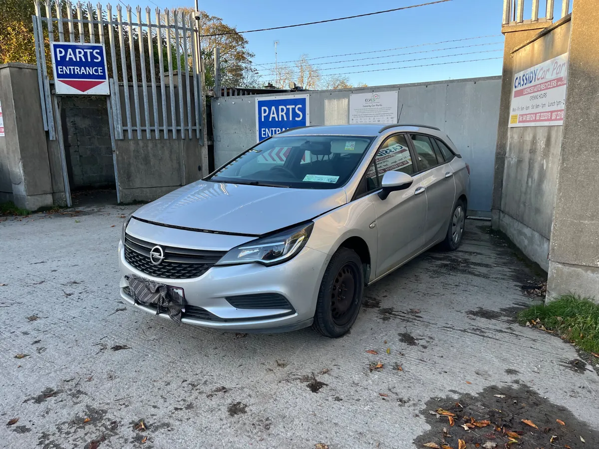 For Parts 2017 Astra estate 1.6 diesel - Image 2