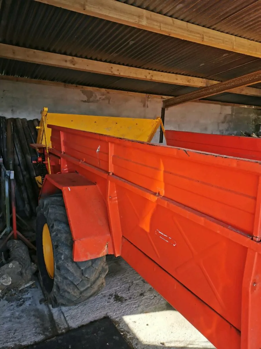 Muck Spreader - Image 2