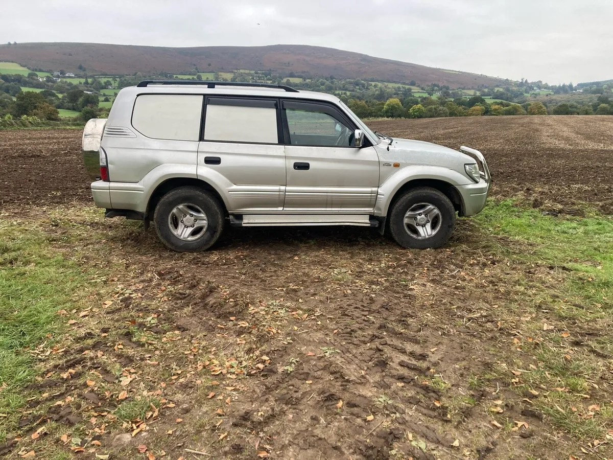 Toyota Land Cruiser - Image 2