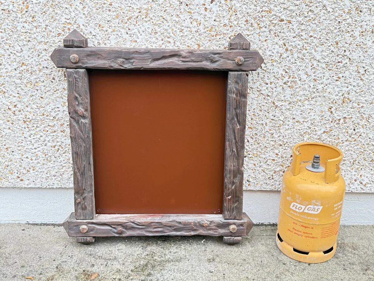 Old pub restaurant sign - Image 1