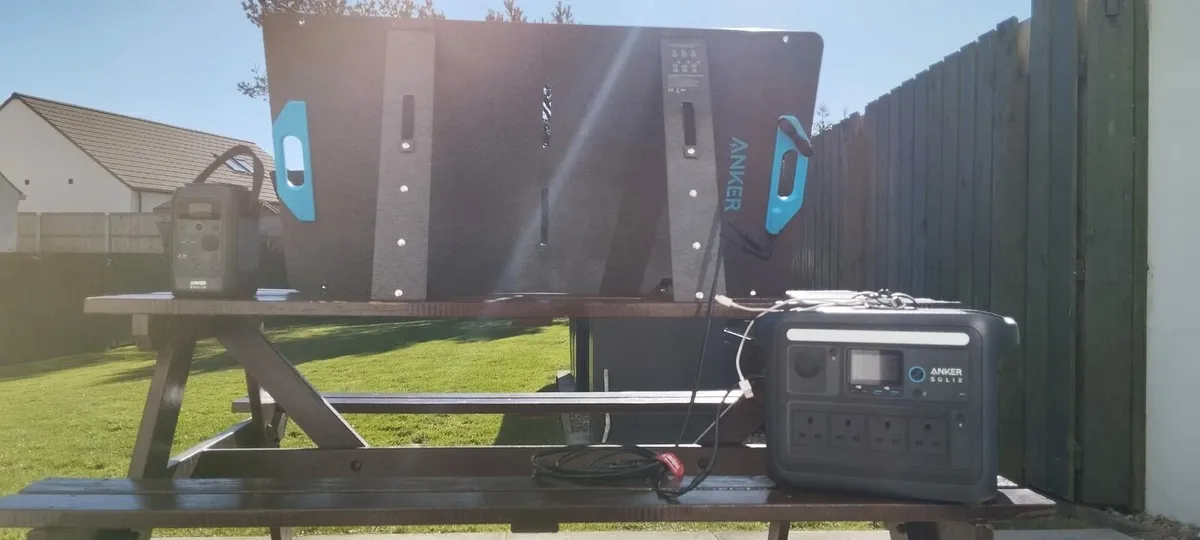 Anker C1000 Portable power station +100w panel - Image 1