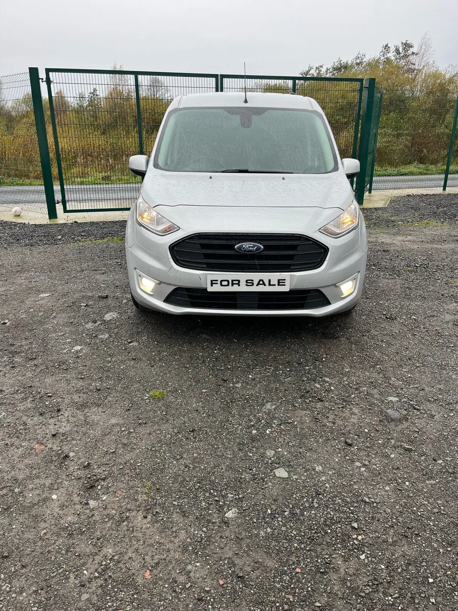 FORD TRANSIT CONNECT HI SPEC MODEL - Image 3