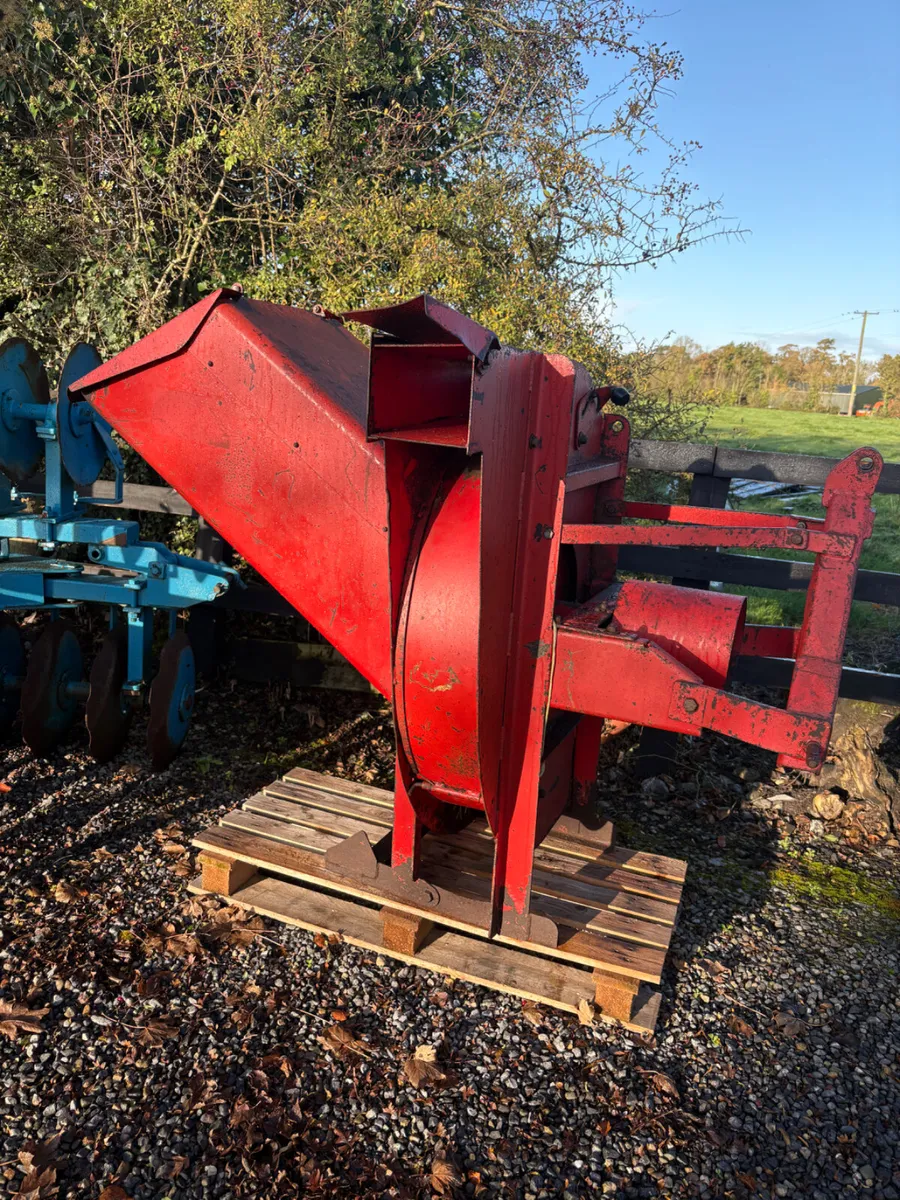 Strawblower - Image 1