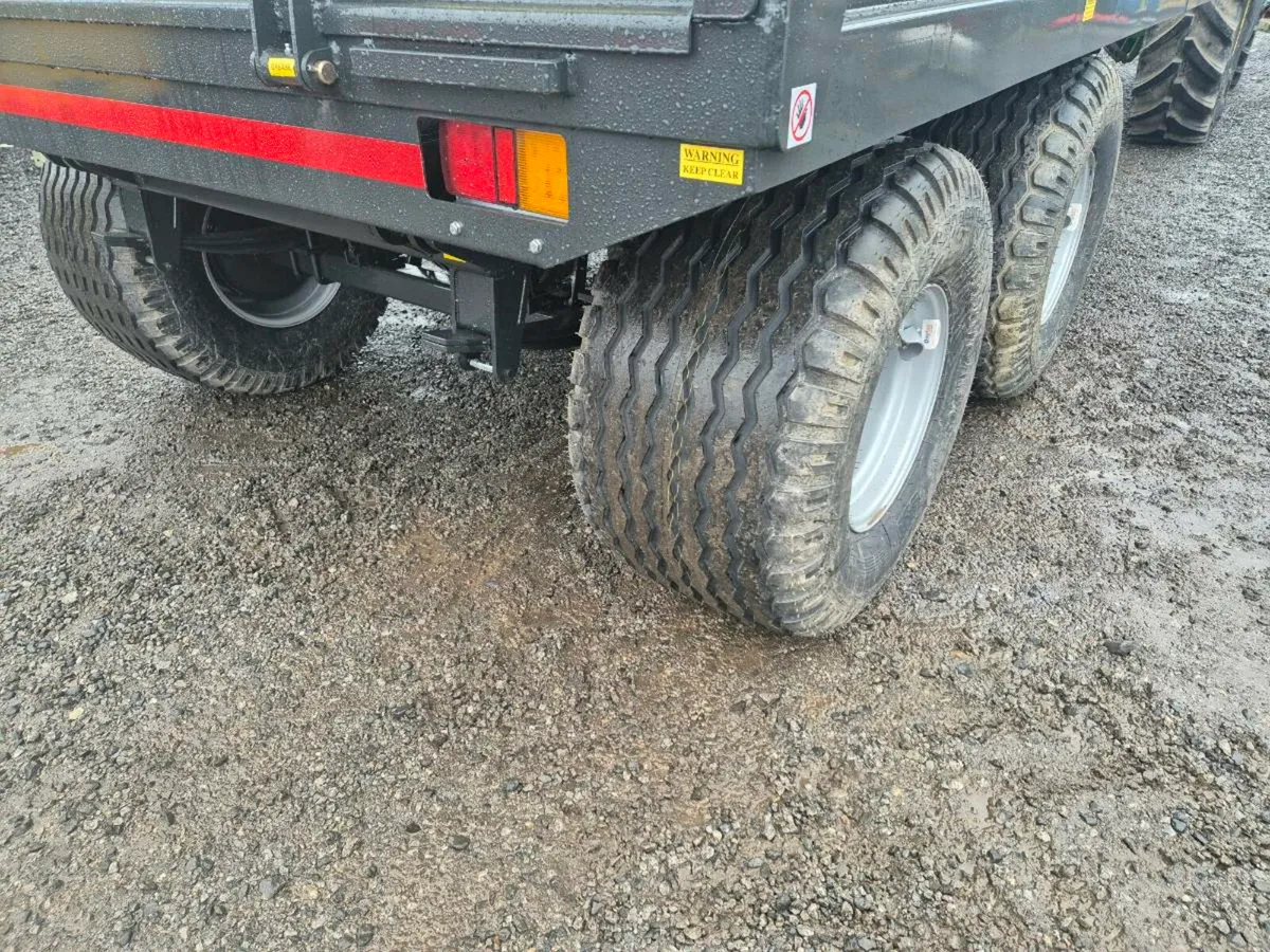 Fleming dump trailer - Image 4