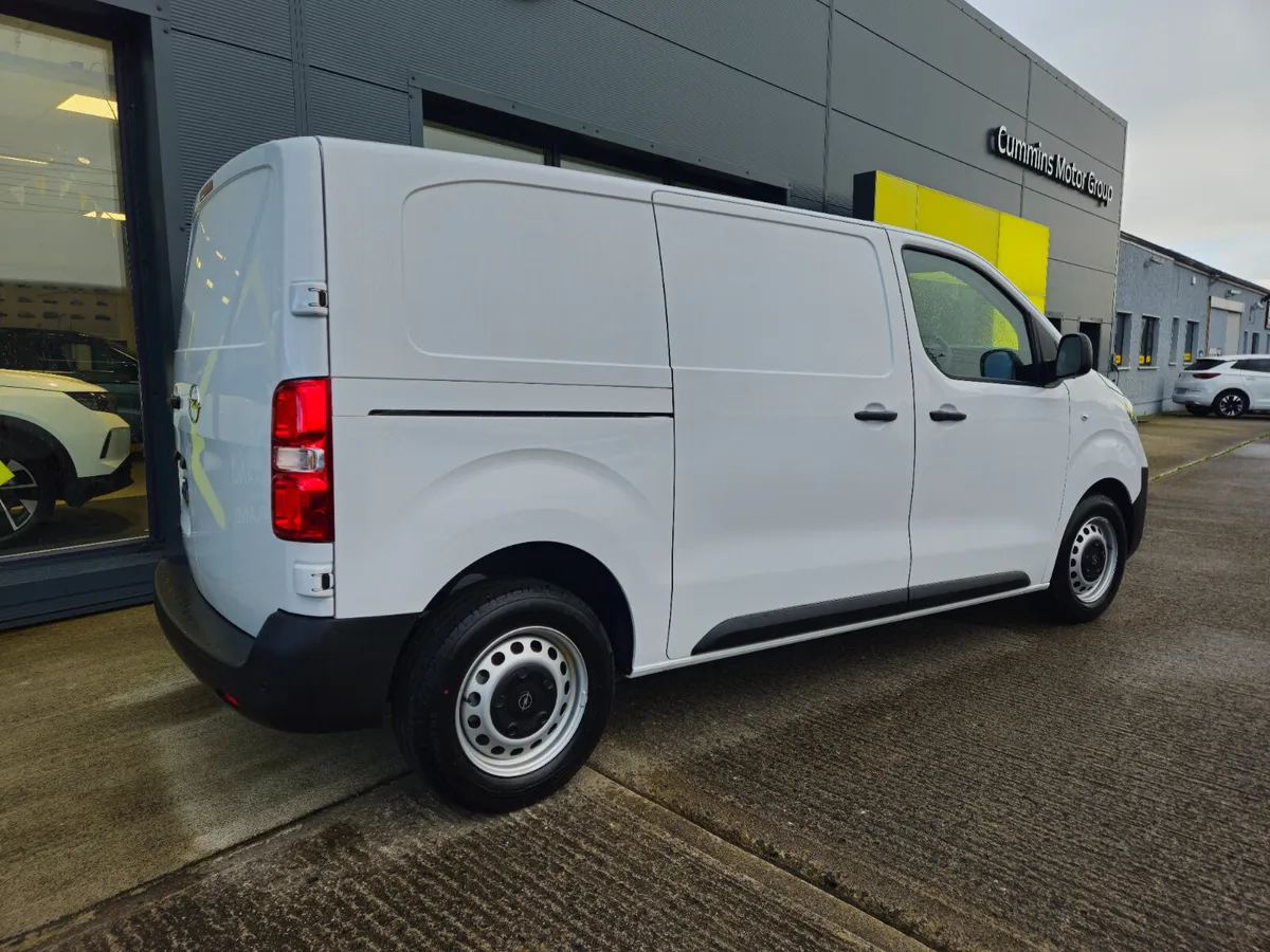 Opel Vivaro 252 SWB DEMO SALE - Image 3