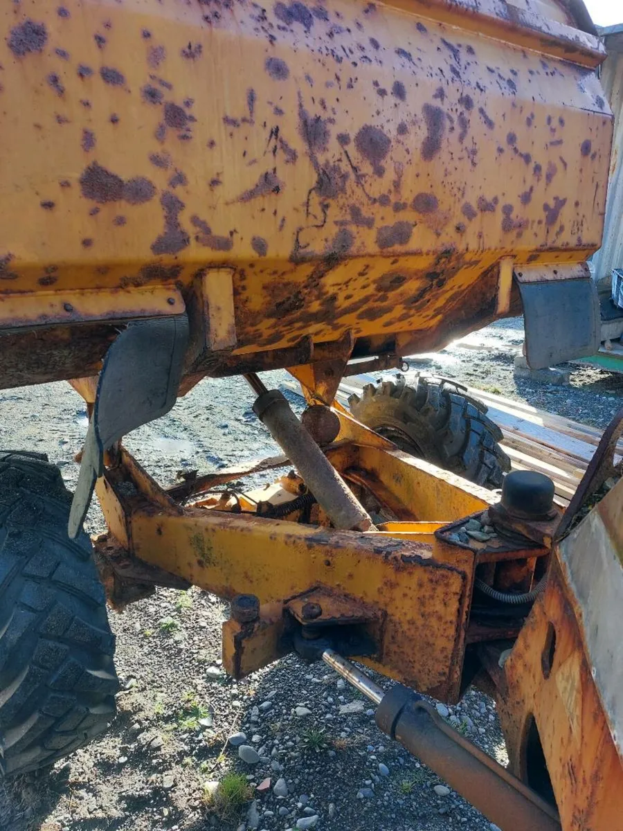 3 Ton Dumper - Image 3