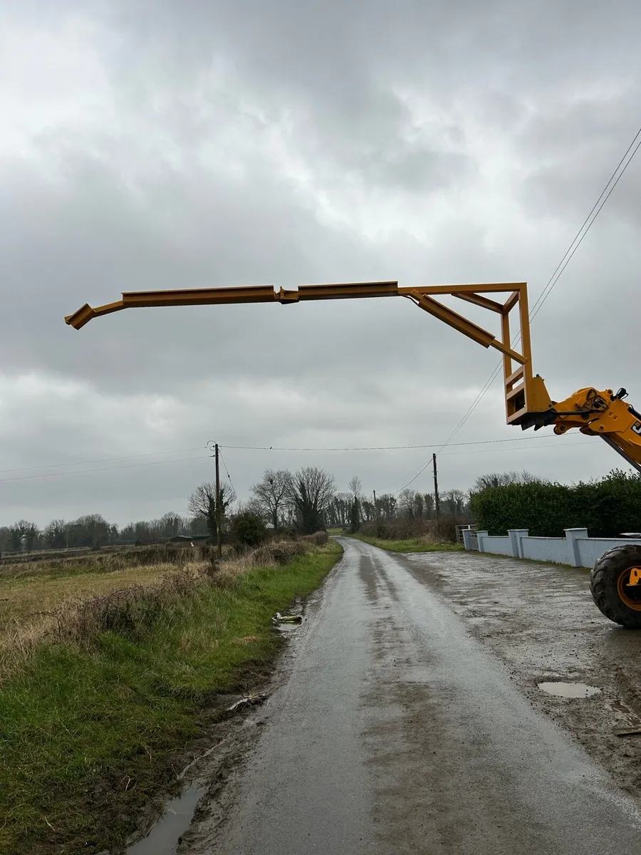 Umbilical road crossings arm - Image 4