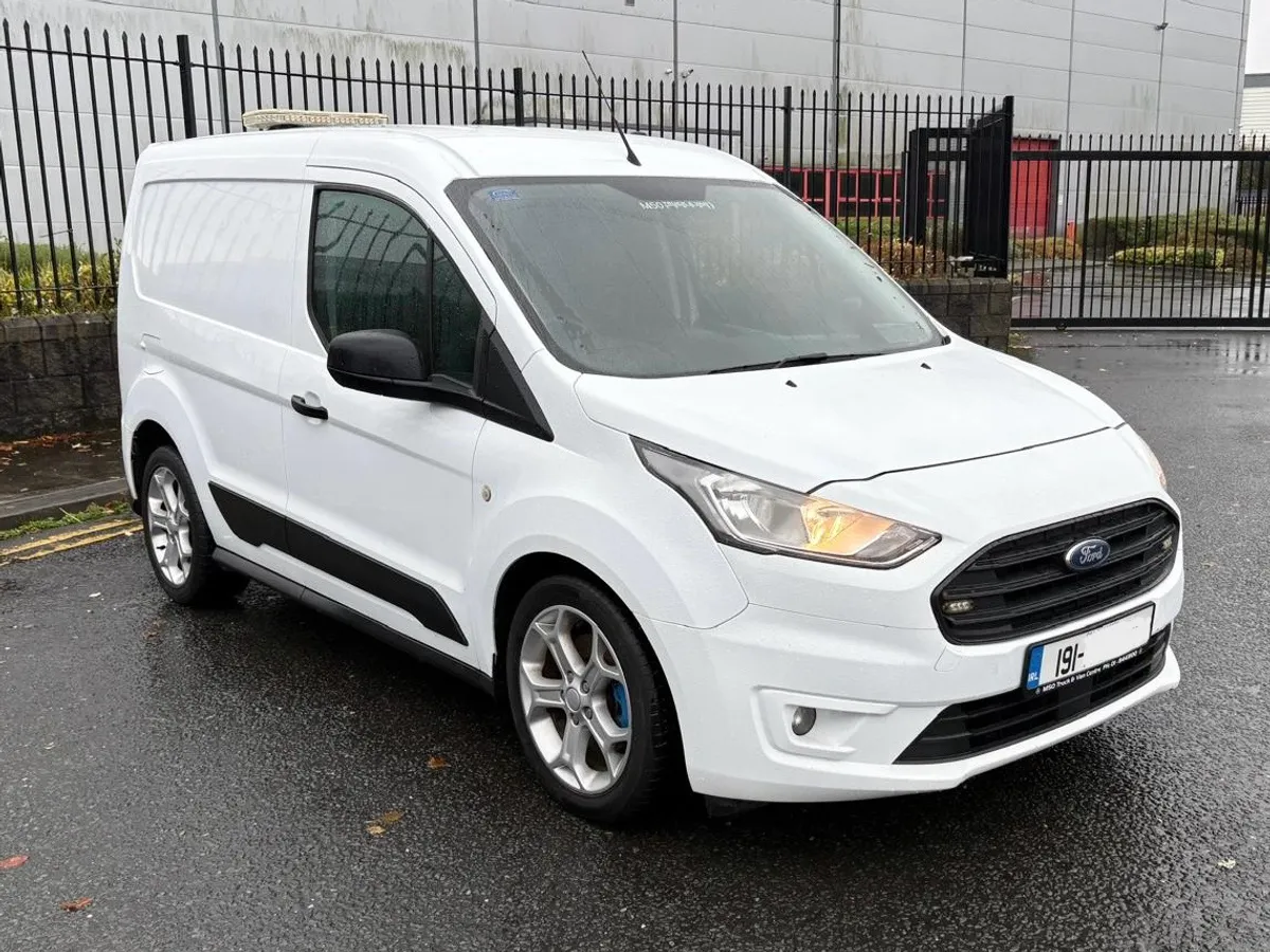 2019 Connect SWB Trend  3 Seater - Image 3