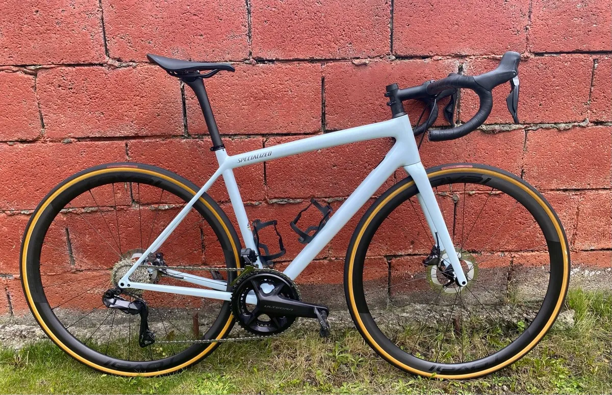 Specialized Aethos Pro Ultegra Di2 size 54 - Image 1