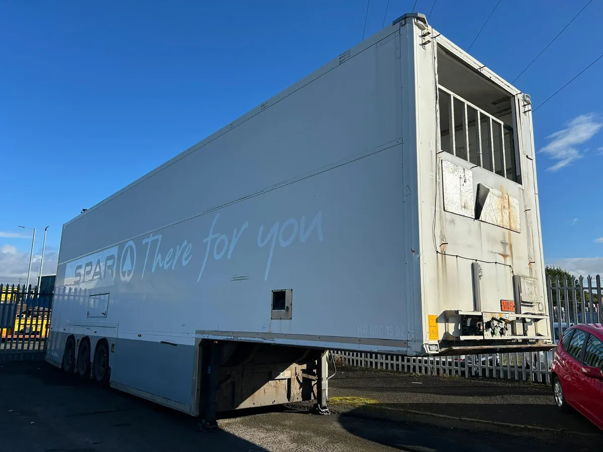 2015 Gray and Adams Triaxle Double Deck Trailer - Image 1