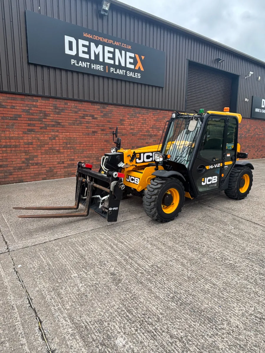 JCB 525-60 WITH ONLY 400 HOURS - Image 2