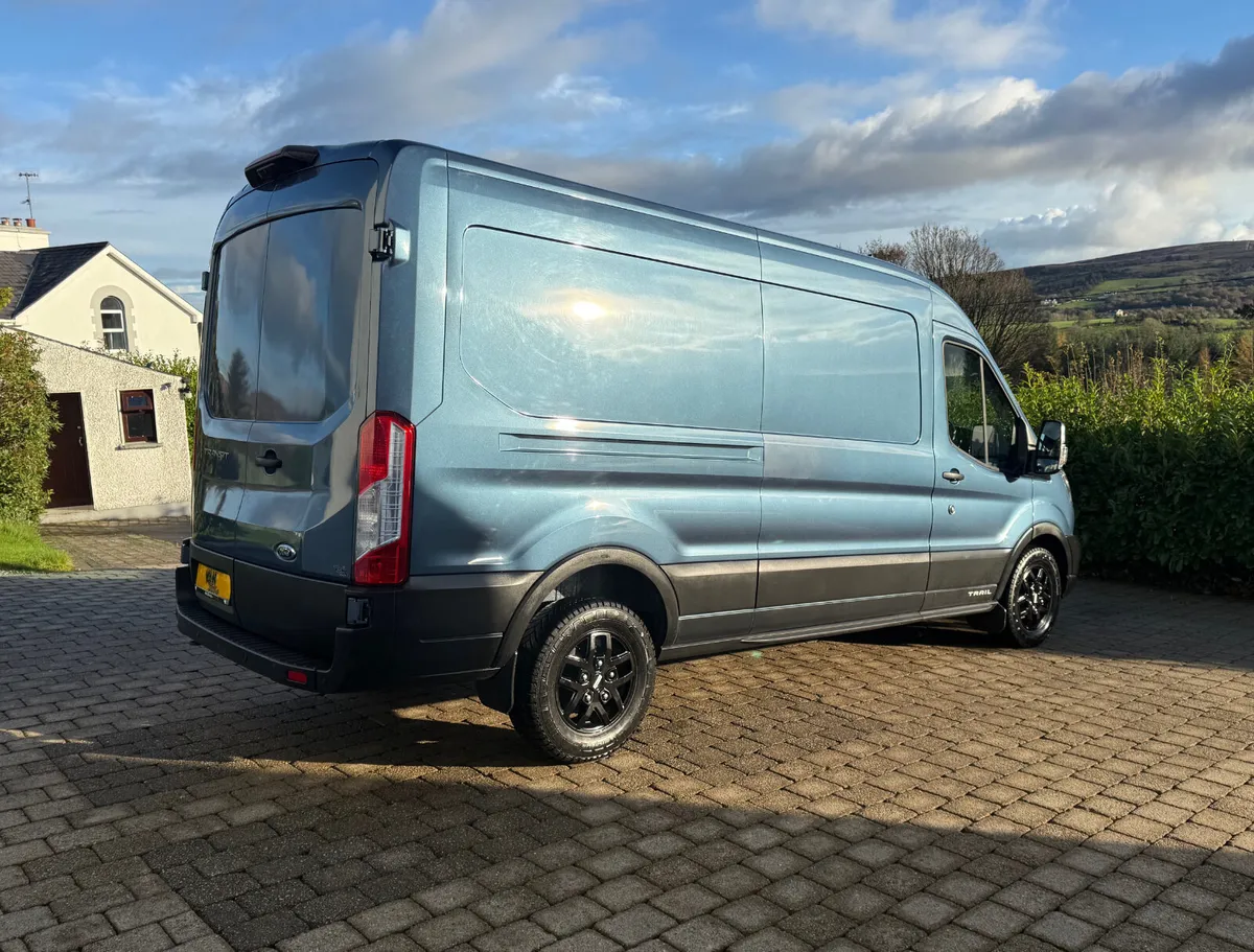 2022 Ford Transit TRAIL 185bhp L3H2 - Image 4