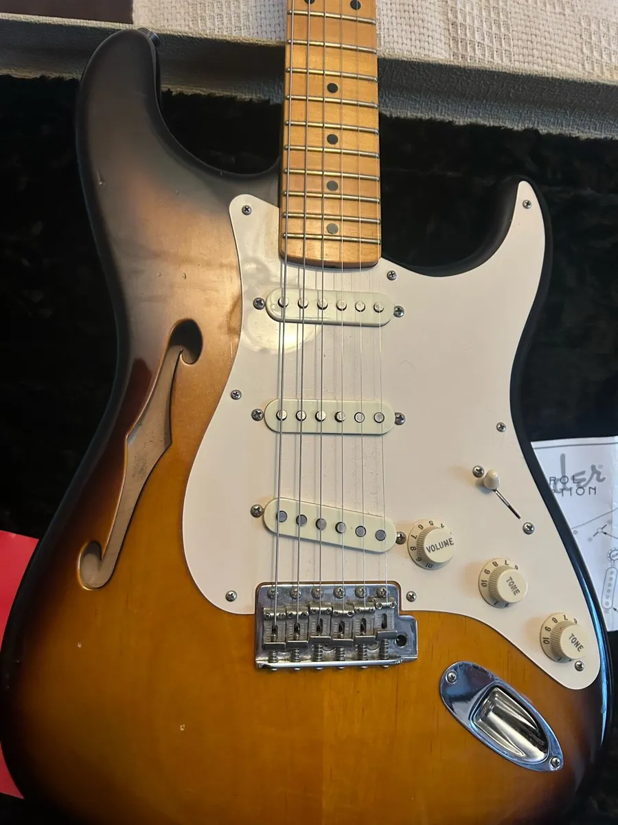 Eric Johnson Thinline Stratocaster - Image 2