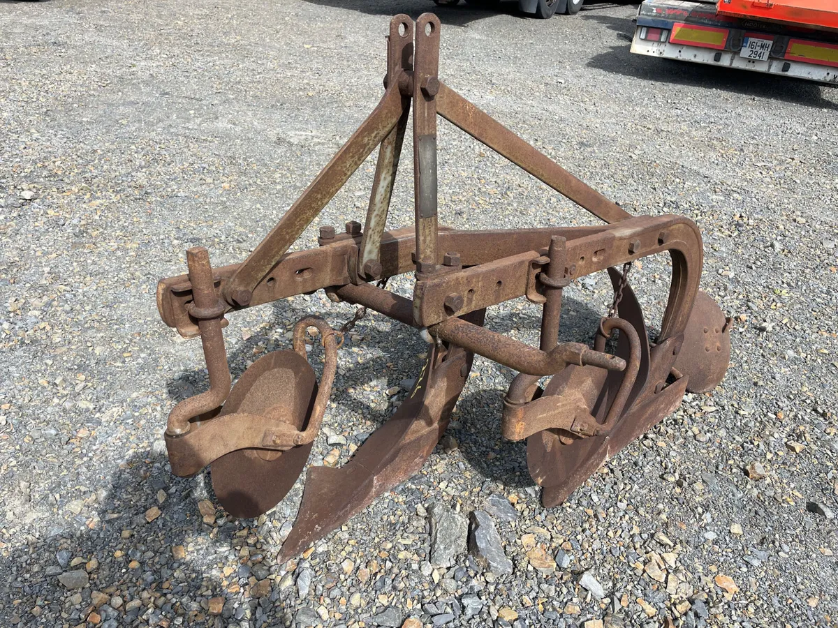 Ferguson 2 Furrow Plough - Image 3