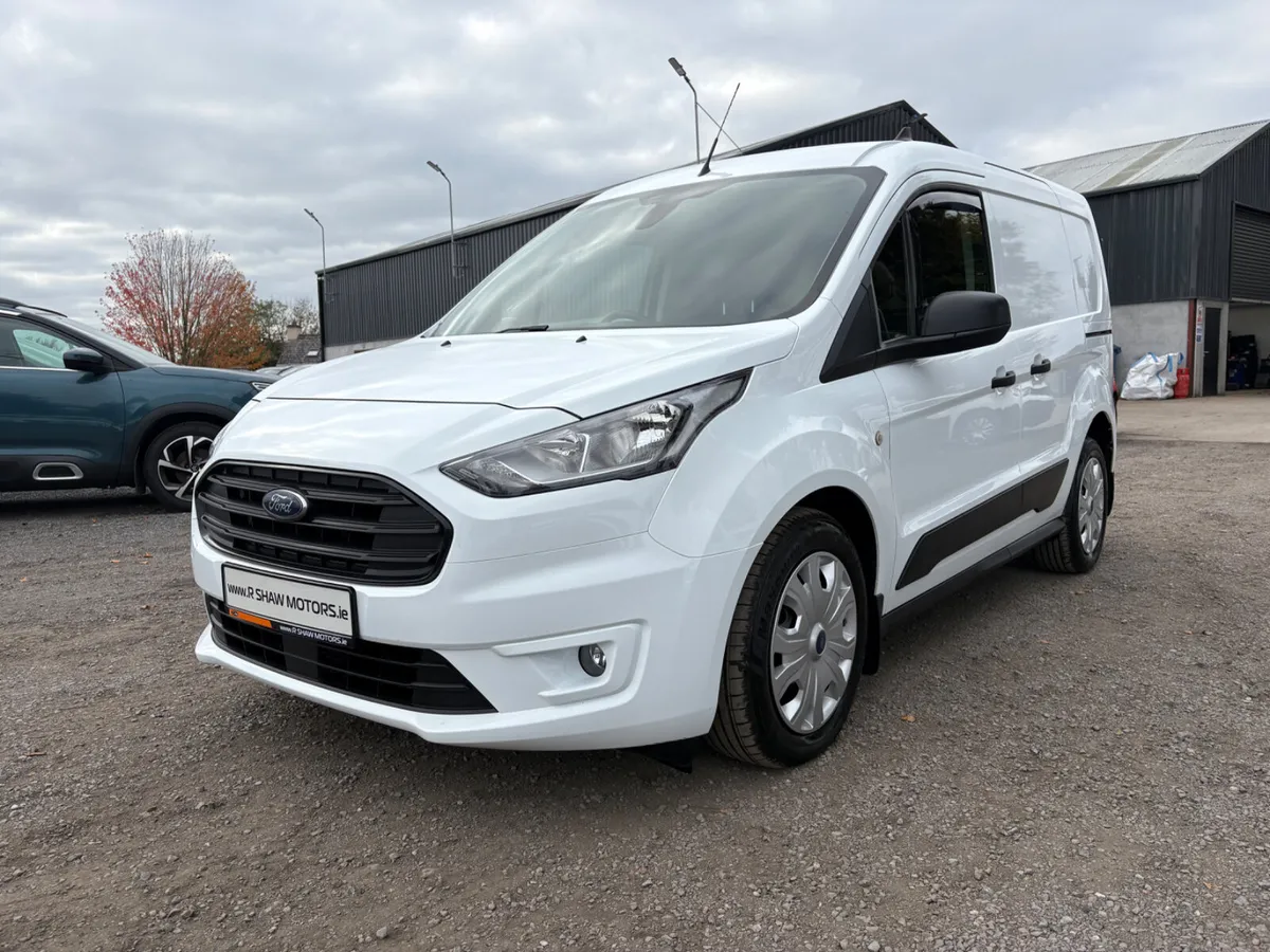 Ford Transit 3 seater Trend - Image 2