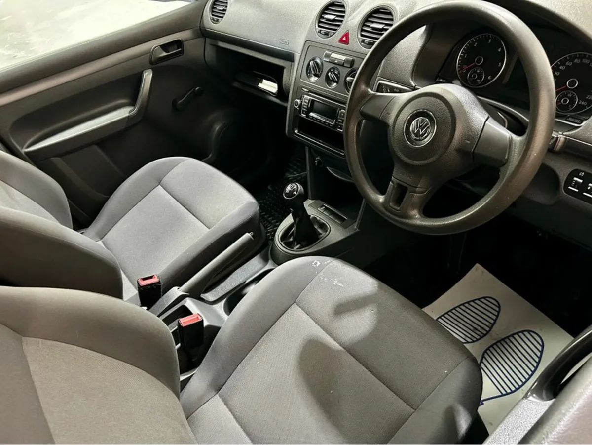 Volkswagen Caddy VAN 1.6 TDI 5SPEED 5DR NO VAT INV - Image 4