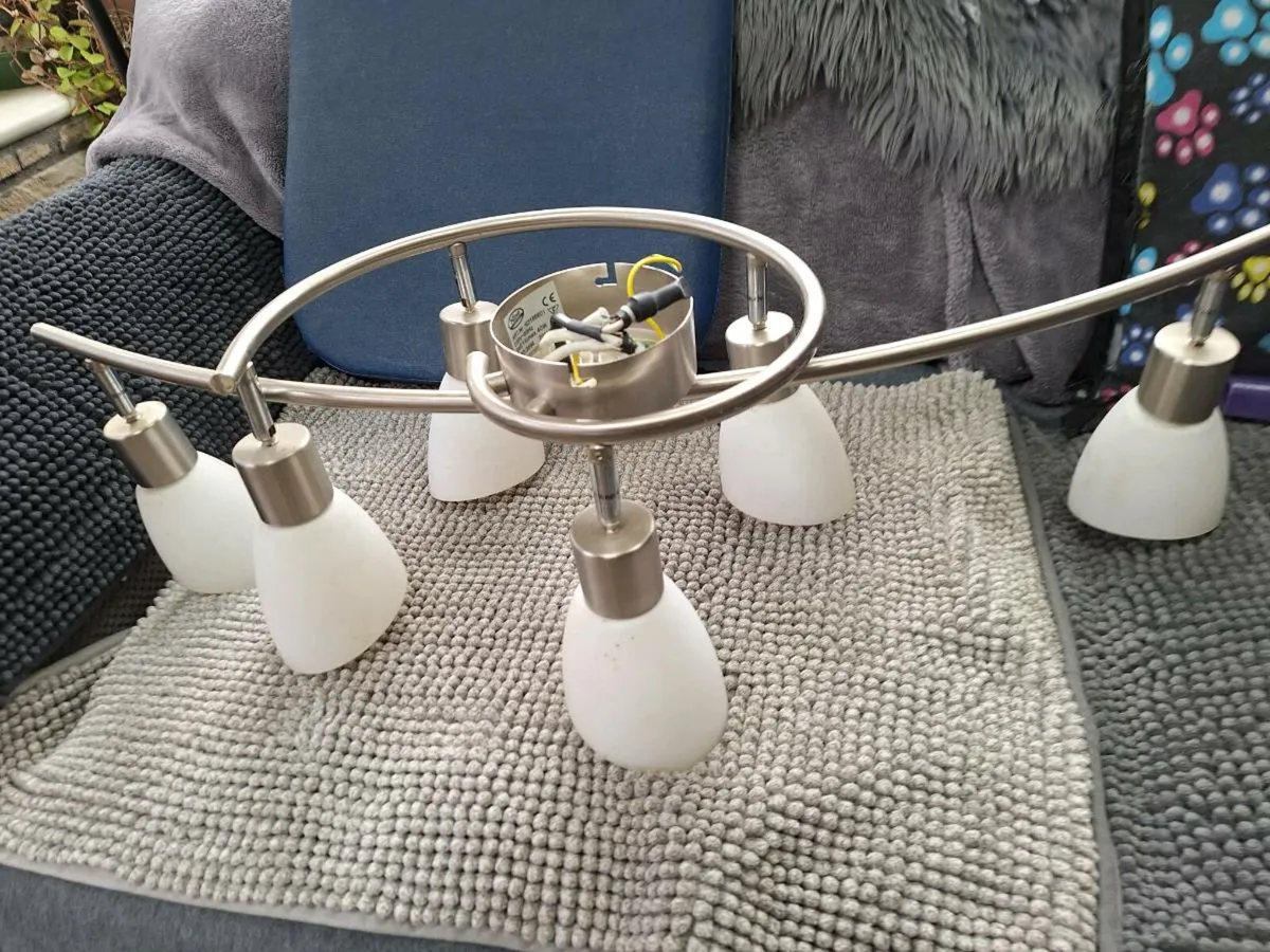 Light fittings - Image 2