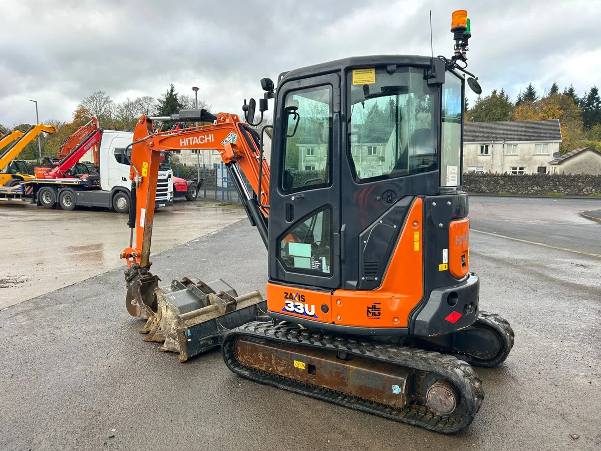 2022 Hitachi ZX33U 2700Hrs - MULLANS - Image 4
