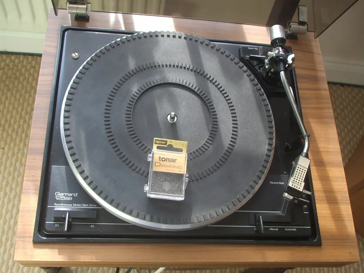 Garrard 125SB turtable with Ortofon Cartidge - Image 1