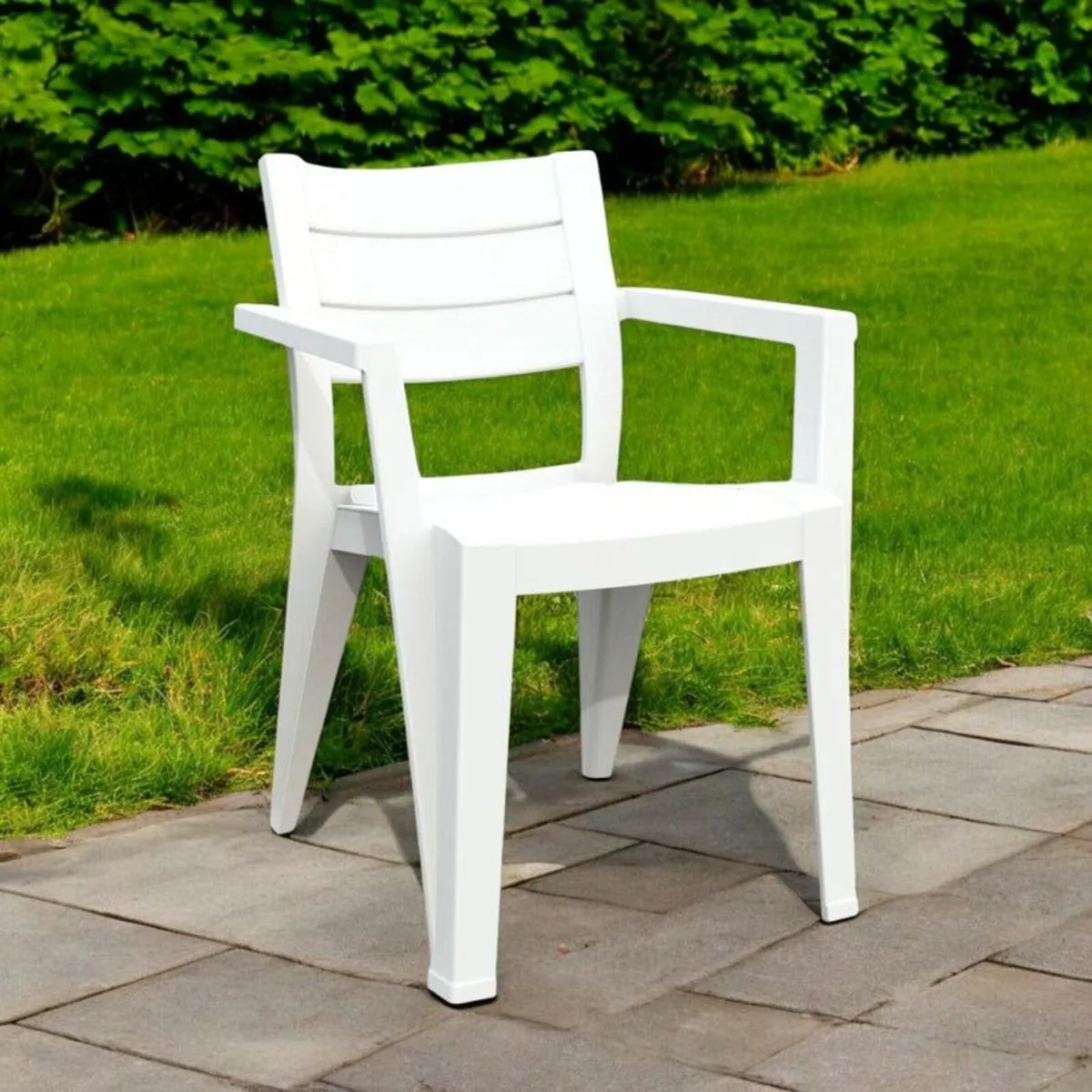 Portable bar/marquee/chairs/tables/lights for hire - Image 2